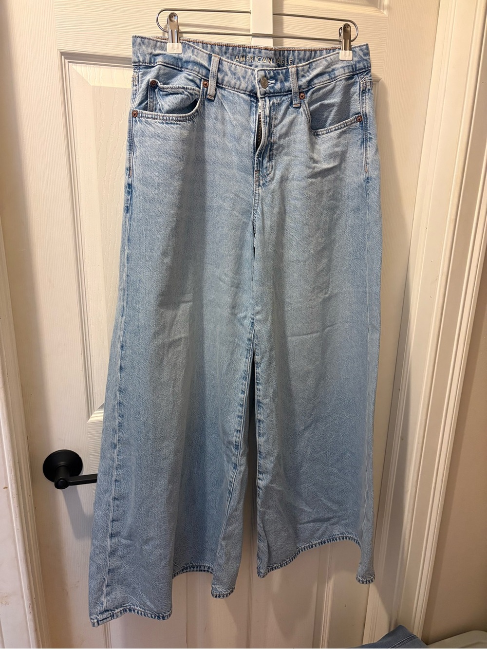 American Eagle Outfitters Light Blue a-line Wide Leg Jeans